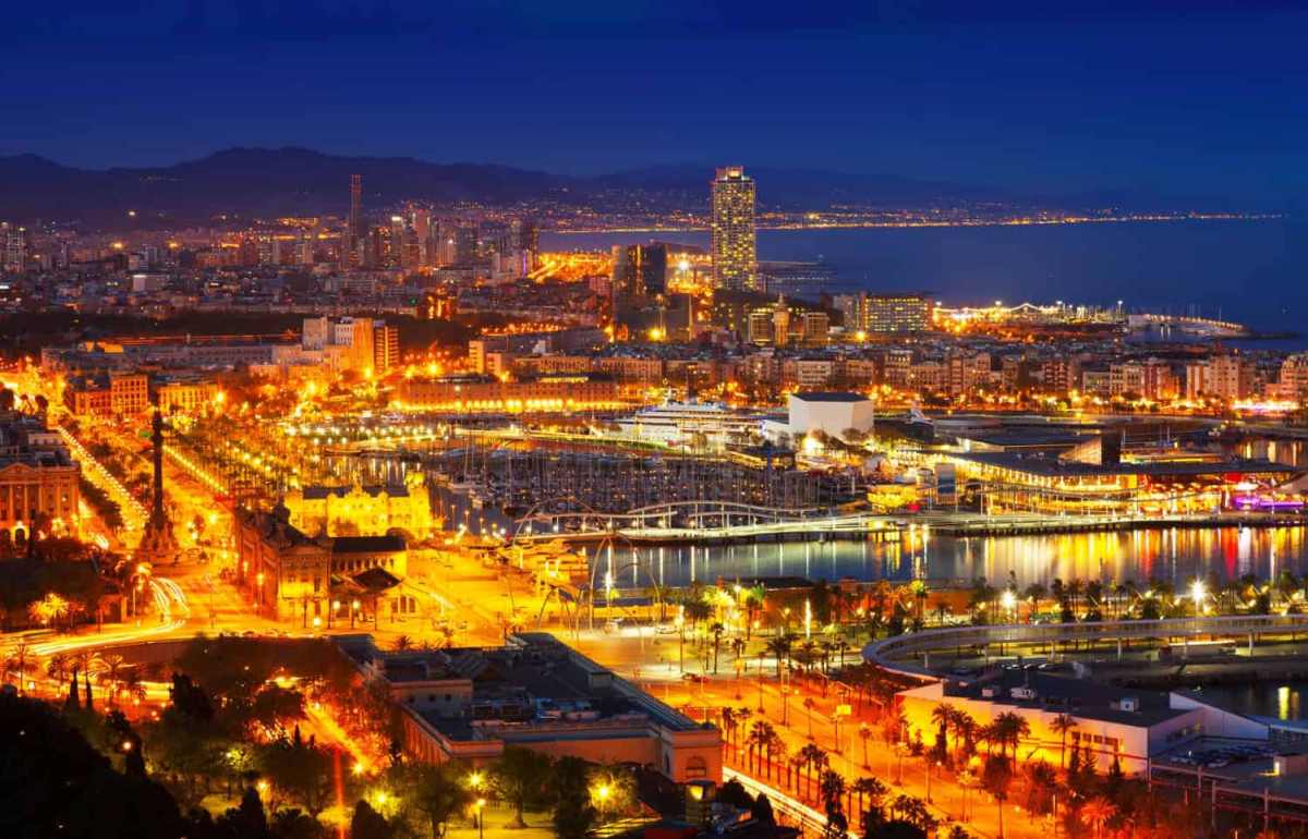 Barcelona lights up: the prelude to Christmas Barcelona lights up: the prelude to Christmas
